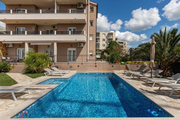 Apartamento Sunny Garden Adria Split Exterior foto